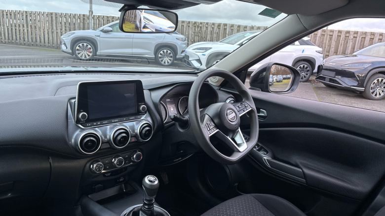 Nissan Juke 1.0 DiG-T 114 Acenta 5dr Petrol Hatchback